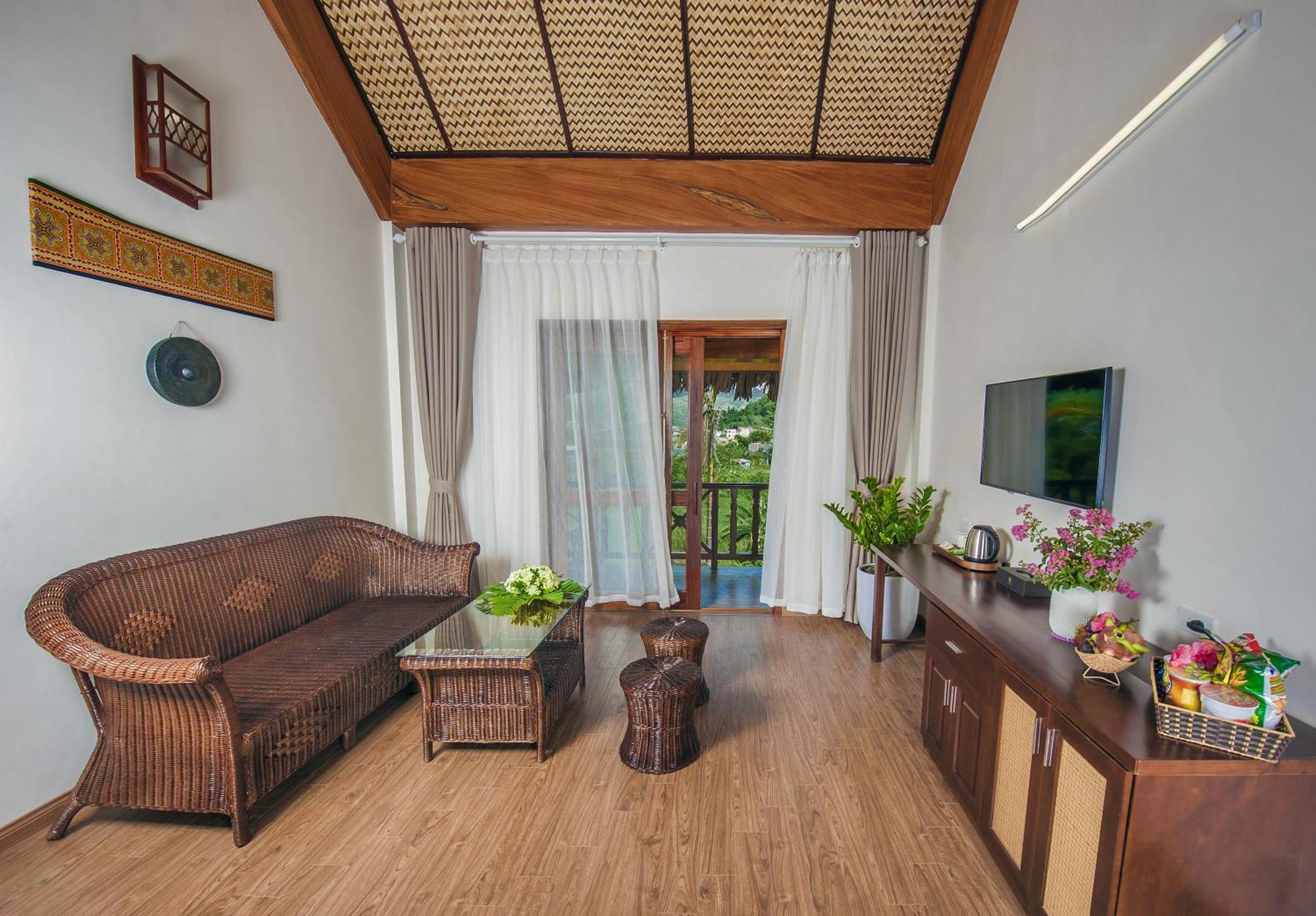 Hoa Binh Hotel Ruang foto