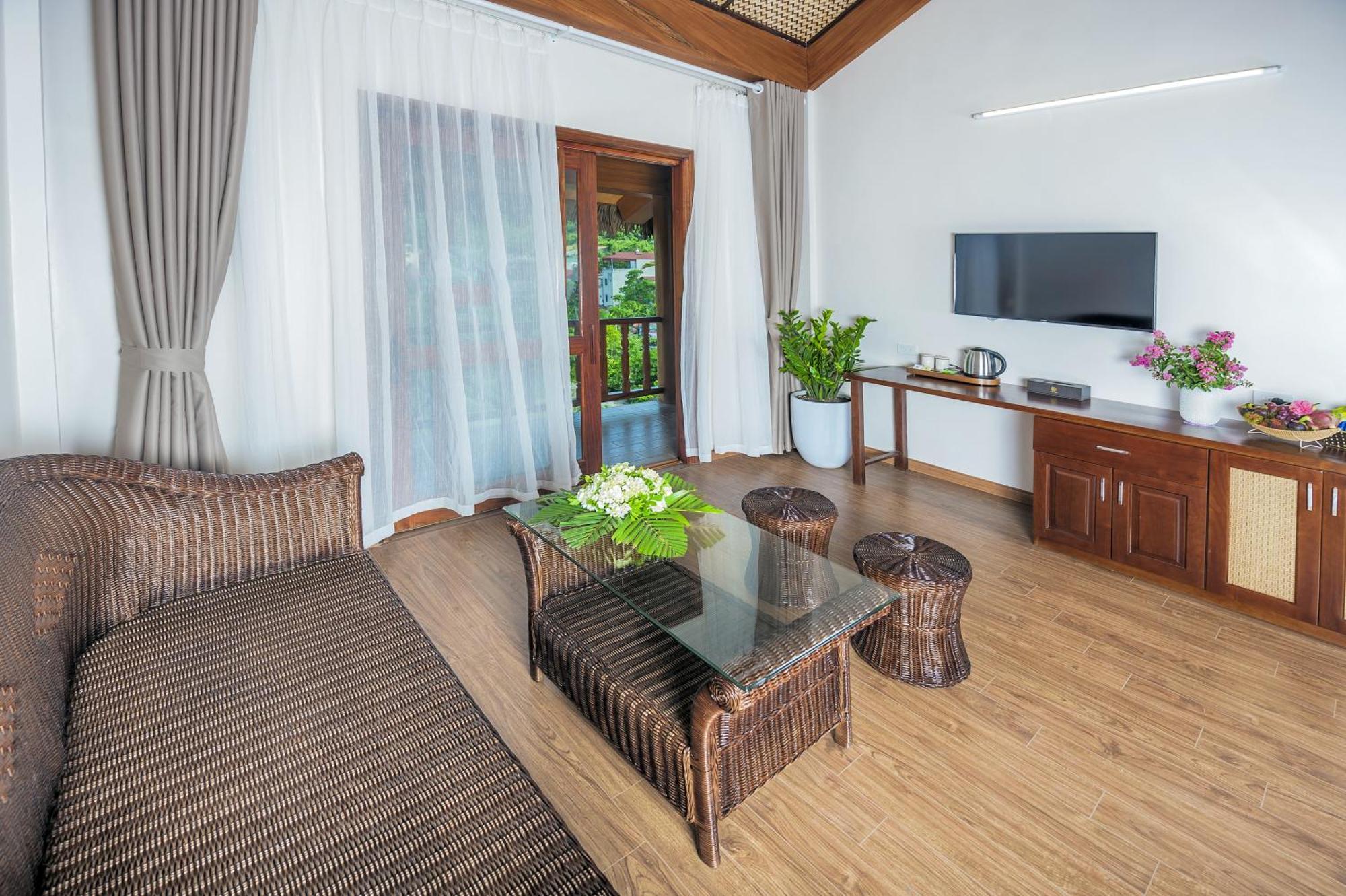 Hoa Binh Hotel Ruang foto